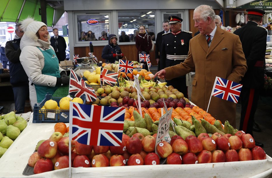 Fotografija: Princ Charles podpira lokalne pridelovalce.
