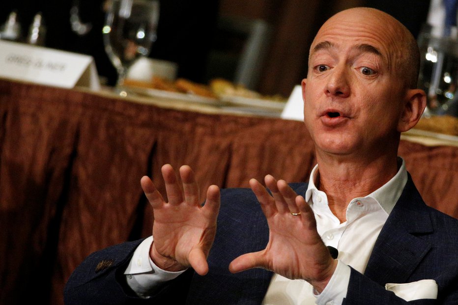 Fotografija: Najbogatejši mož na svetu je direktor Amazona Jeff Bezos.
FOTO: Reuters