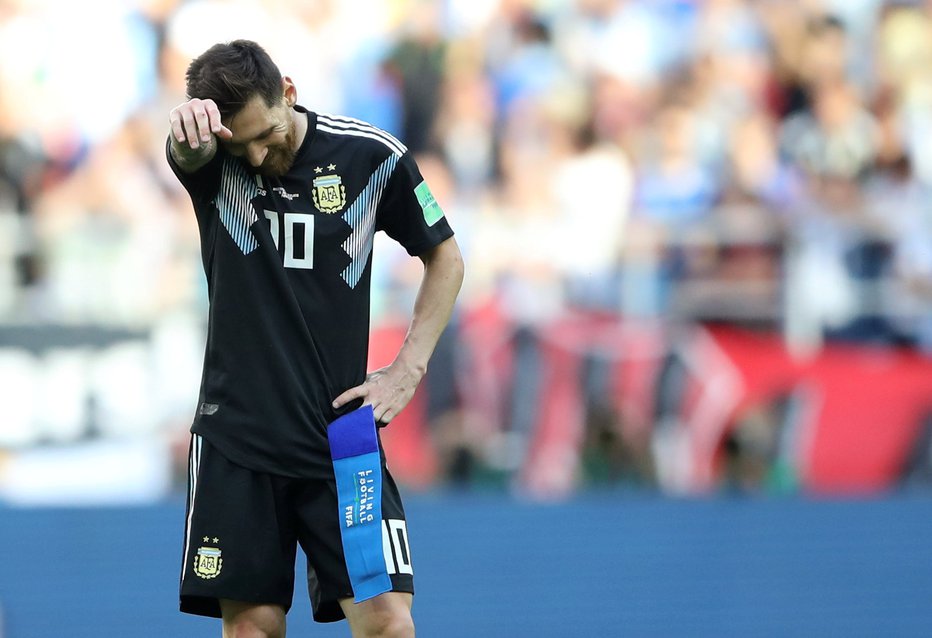Fotografija: Lionel Messi nima prave podpore v svoji ekipi, proti Islandiji je zapravil še kazenski strel. Foto: Reuters