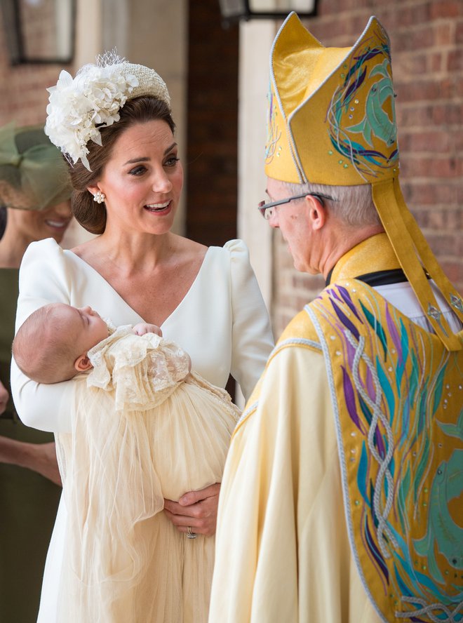 Kate v pogovoru z nadškofom Justinom Welbyjem. FOTO: Pool Reuters