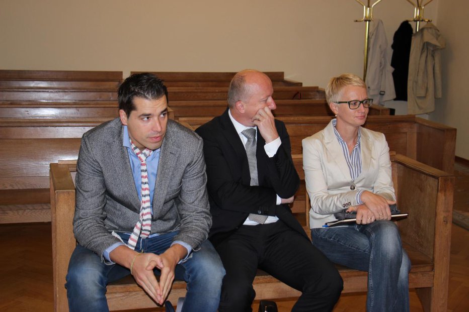 Fotografija: Klemen Hosta, Matjaž Albreht in Ksenja Žnideršič Planinc bodo morali znova na novomeško sodišče. FOTO: Tanja Jakše Gazvoda
