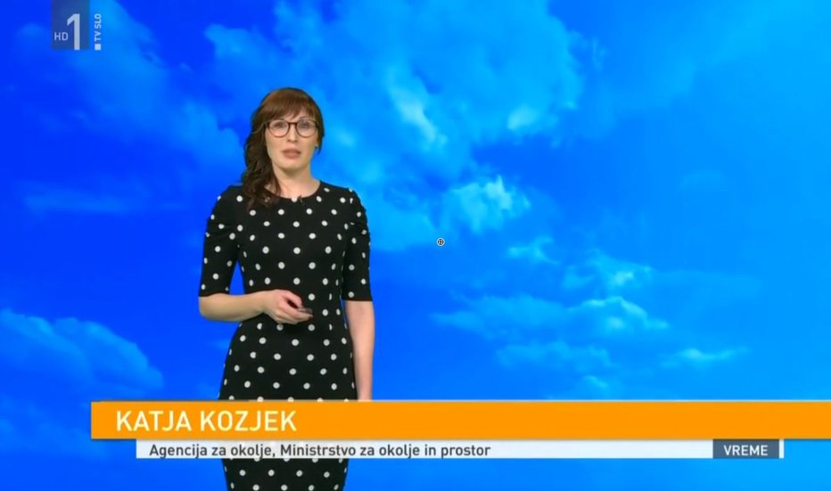 Fotografija: Katja Kozjek je novi obraz večerne vremenske napovedi. FOTO: zaslonska slika