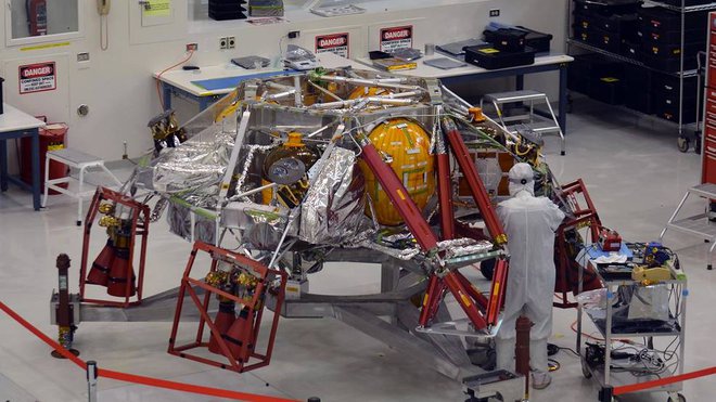 Rover Mars 2020 bo proti rdečemu planetu poletel julija 2020. FOTO: Nasa