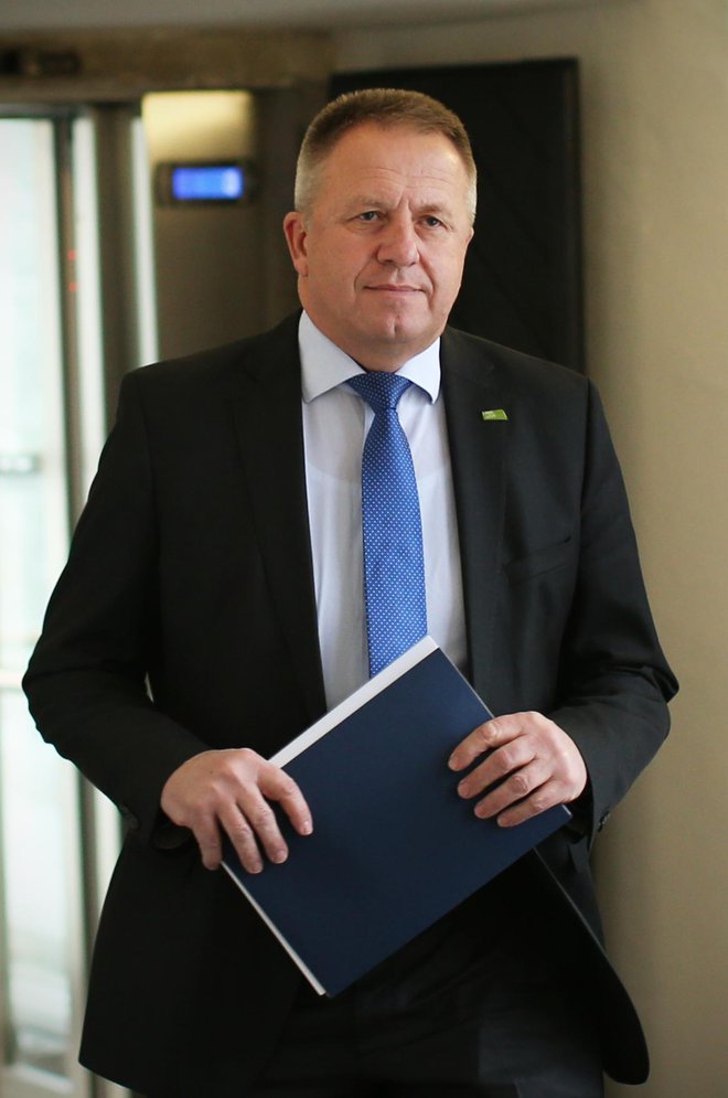 Minister Zdravko Počivalšek. FOTO: Jure Eržen, Delo
