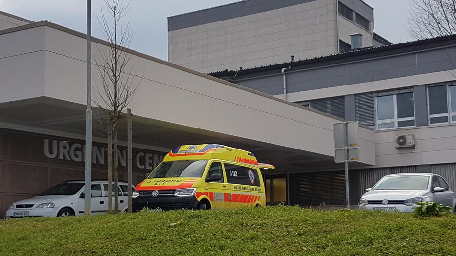 Fotografija: Novomeško bolnišnico pacientka toži za skoraj 48.000 evrov.