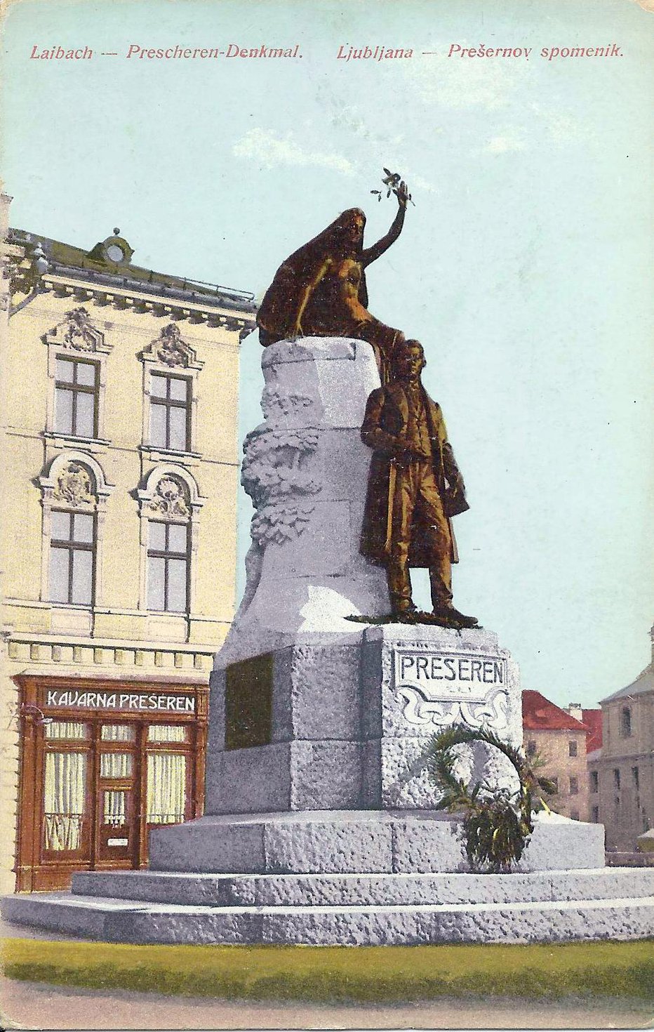 Fotografija: Spomenik je delo kiparja Ivana Zajca, arhitekta Maksa Fabianija in kamnoseka Alojza Vodnika.
