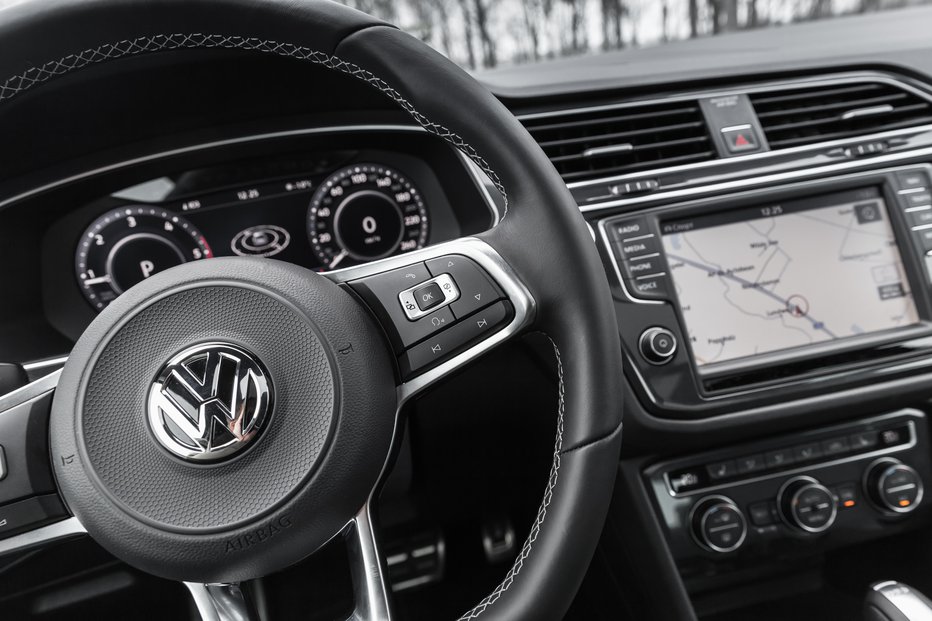 Fotografija: Volkswagen je pripravljen prispevati določen znesek za dizelska vozila. FOTO: Getty Images