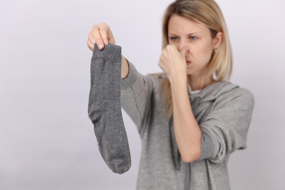 Fotografija: Smrdljive nogavice lahko ogrozijo naše zdravje. FOTO: Guliver/cover Images