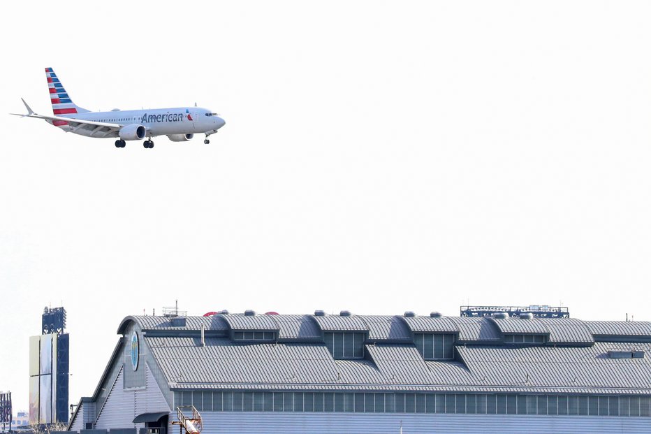Fotografija: V ZDA morajo prizemljiti vsa letala boeing 737 max. FOTO: Shannon Stapleton, Reuters