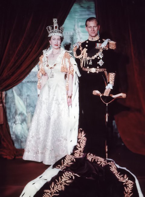 Fotografija: Ko je Elizabeta postala kraljica, se je tudi Filipovo življenje obrnilo na glavo. FOTO: Library and Archives Canada/Wikipedija
