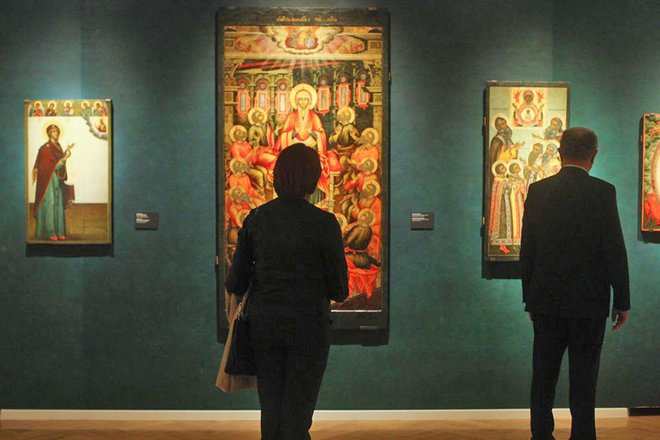 Ruske ikone so najbolj neposredna vez s pravoslavnim vzhodom. FOTO: Nik Rovan