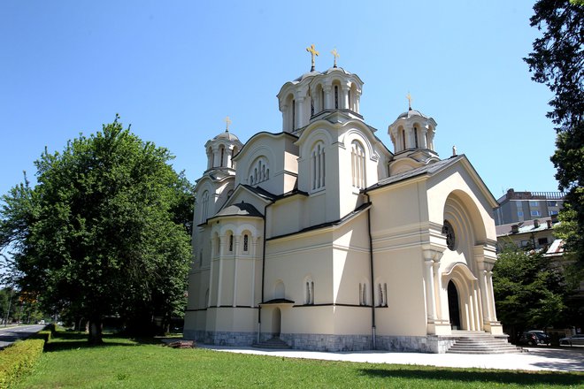 Srbska pravoslavna cerkev mora za šikaniranje na delovnem mestu izplačati odškodnino. FOTO: DEJAN JAVORNIK