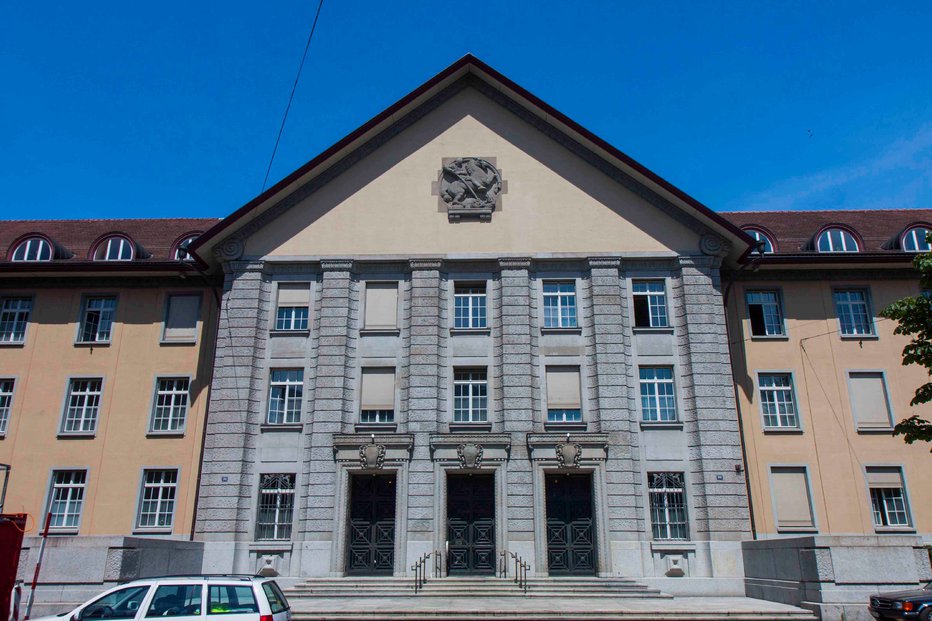 Fotografija: Deželno sodišče v Zürichu je odločilo, da pet let ne sme v Švico. FOTO: Gerichte-zh.ch
