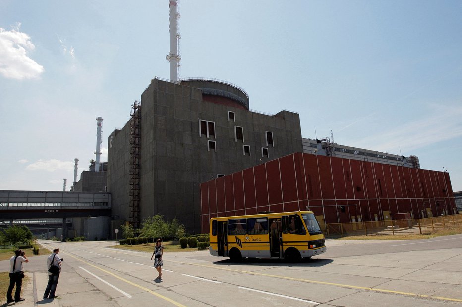 Fotografija: Nuklearka v Zaporožju. FOTO: Stringer. Reuters

