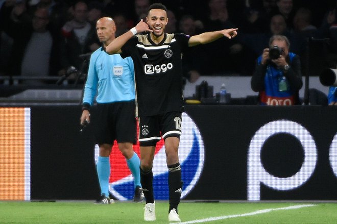 Noussair Mazraoui, strelec edinega gola v 92. minuti tekme z Benfico, je eden od treh Ajaxovih maroških reprezentantov, rojenih na Nizozemskem.