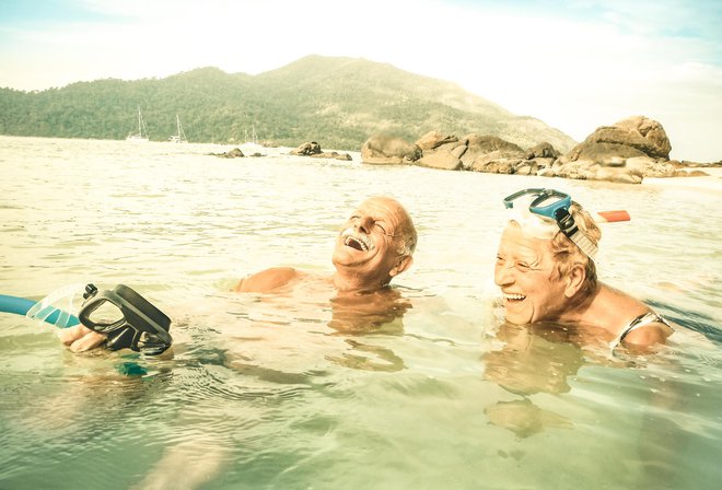 V vodi lahko brezskrbno uživajo vse generacije. FOTO: Viewapart/Getty Images
