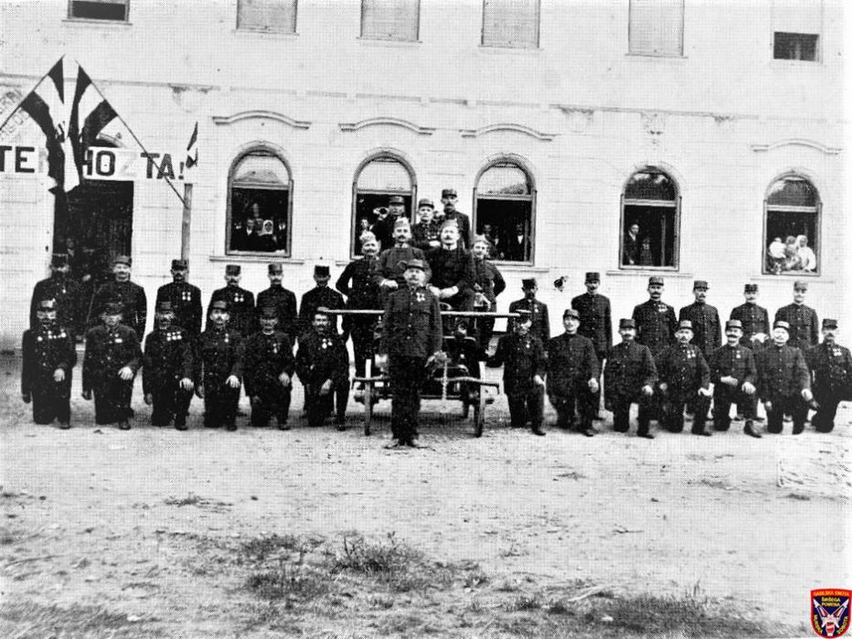 Fotografija: Soboški gasilci 1907. FOTO: WWW.GASILCI-MS.SI
