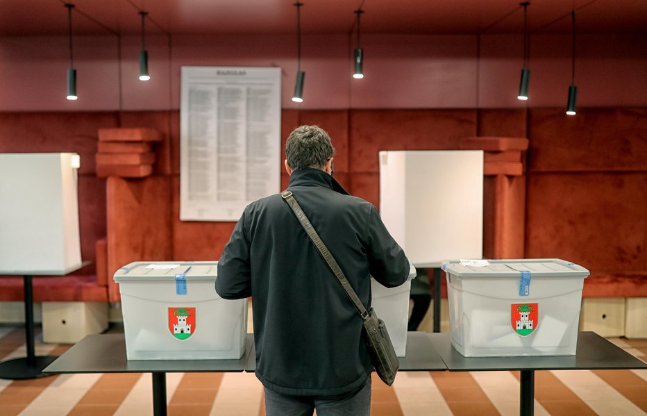 Fotografija: Lokalne volitve v Ljubljani. Simbolična fotografija. FOTO: Blaž Samec
