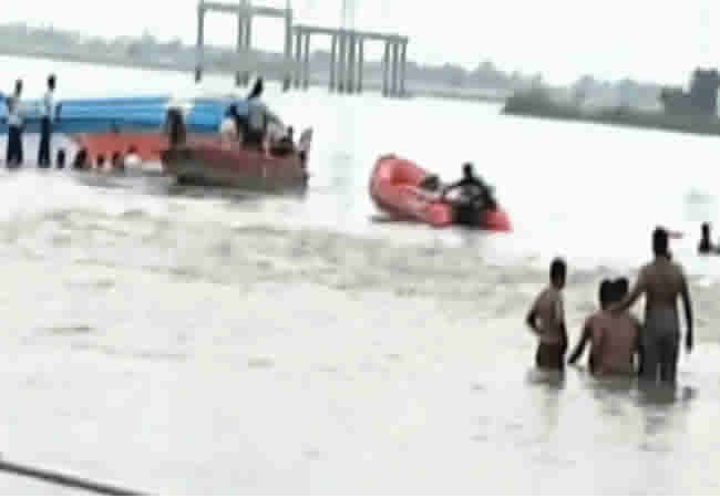 Fotografija: Nesreče na reki Niger so sicer dokaj pogoste.