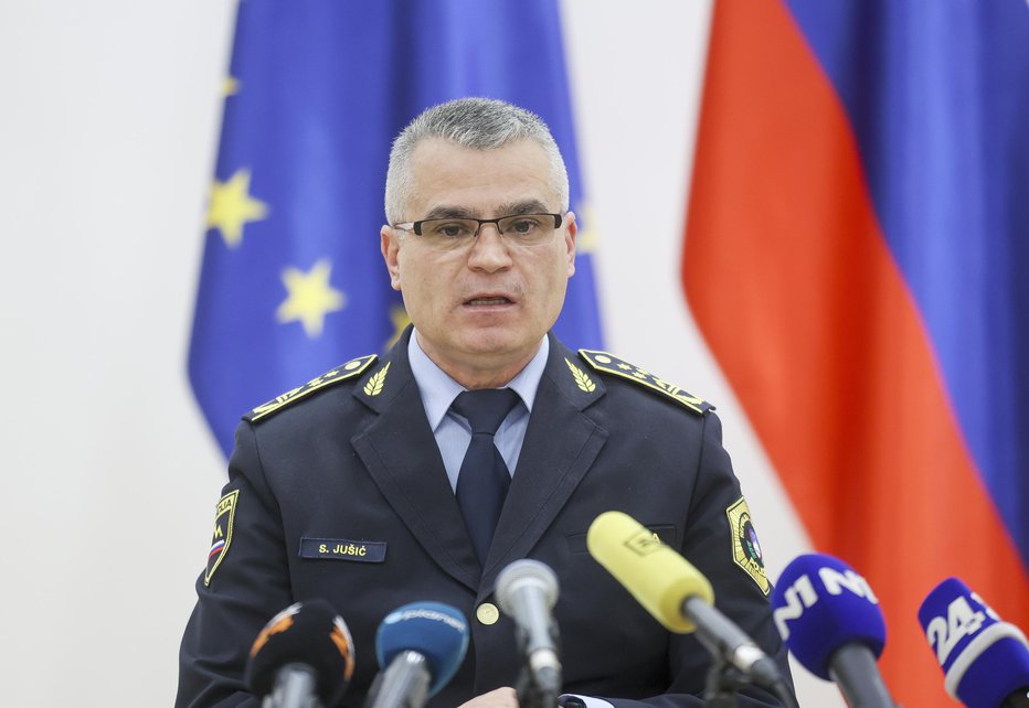 Fotografija: Prvi mož policije pravi, da jim je uspelo zagotavljati visoko stopnjo varnosti prebivalkam in prebivalcem Slovenije. FOTO: Jože Suhadolnik