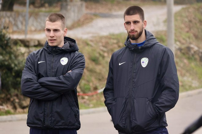 Mark Zabukovnik in Adrian Zeljković sta nova aduta za sredino igrišča. FOTO: Črt Piksi
