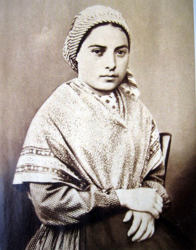 Bernardka je svetnica od 1933. FOTO: neznani avtor/Wikimedia Commons/javna domena