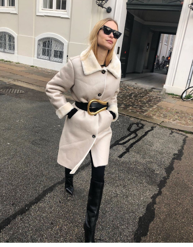 Fotografija: Brezčasna zimska eleganca, kot si jo zamišlja Pernille Teisbæk.