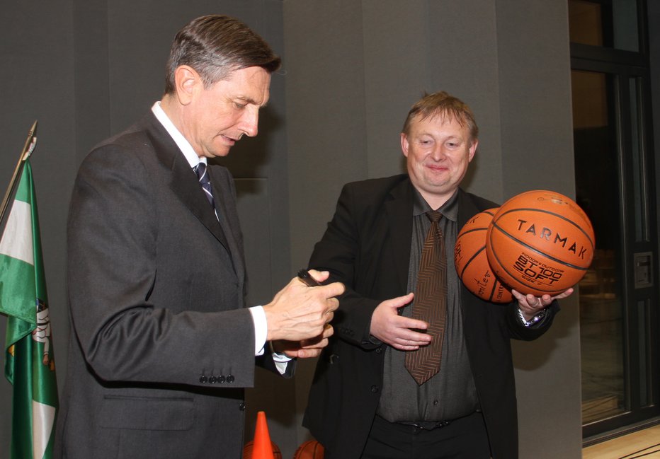 Fotografija: Borut Pahor in župan Luč Ciril Rosc Miklavc. FOTO: Jože Miklavc