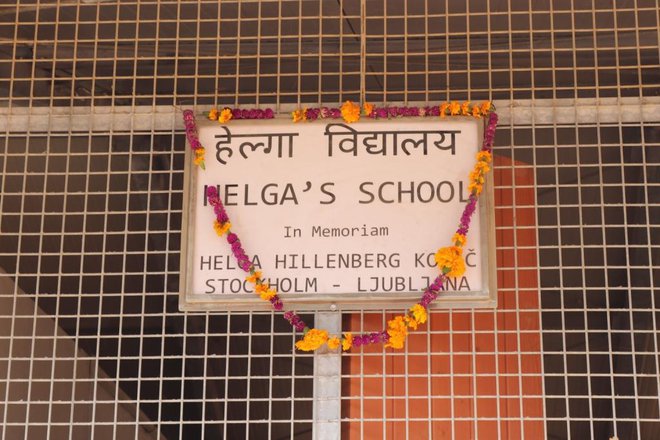 Šola nosi ime po Helgi Hillenberg Kovač.