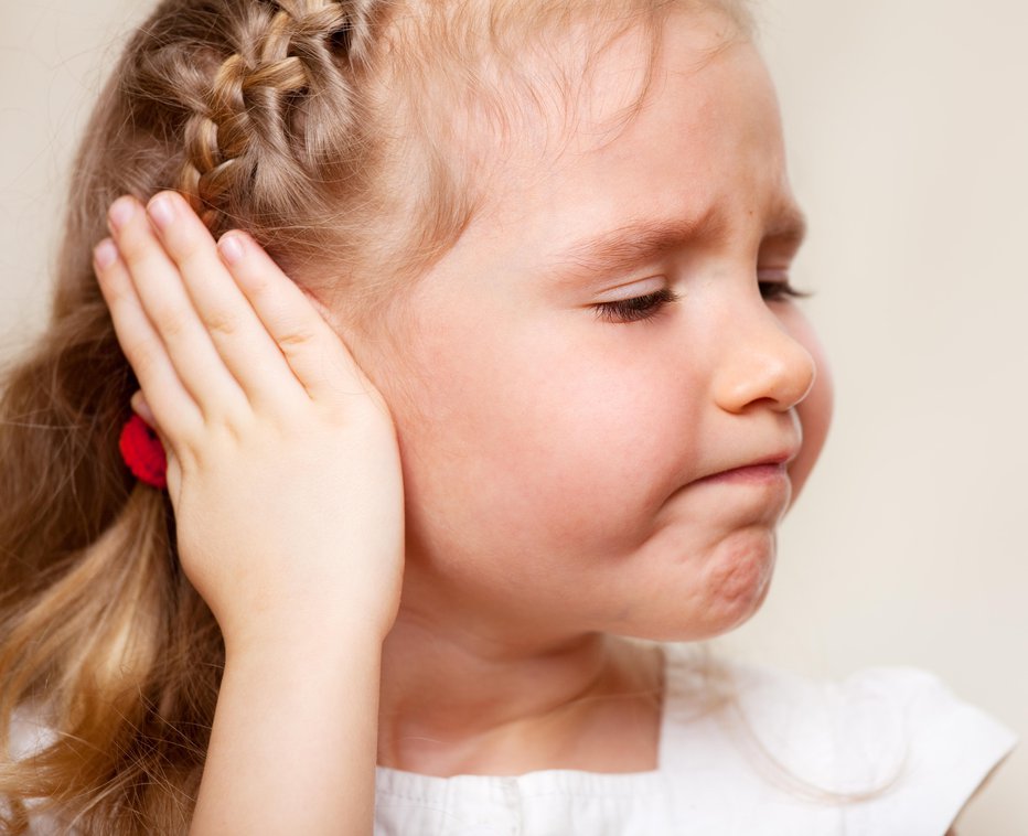 Fotografija: Pri otrocih je najpogostejša okužba vnetje srednjega ušesa. FOTO: Guliver/Getty Images