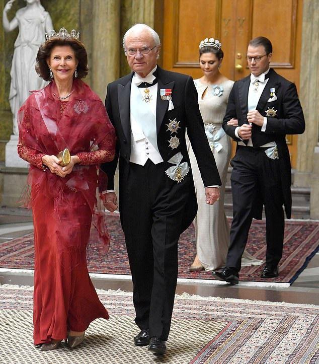 Fotografija: Bila je v sorodu s švedskim kraljem Carlom Gustafom.