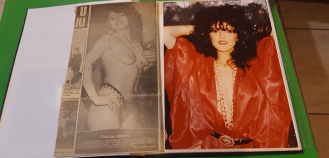 Zlatka je bila v 80. letih prejšnjega stoletja miss topless Jugoslavije.