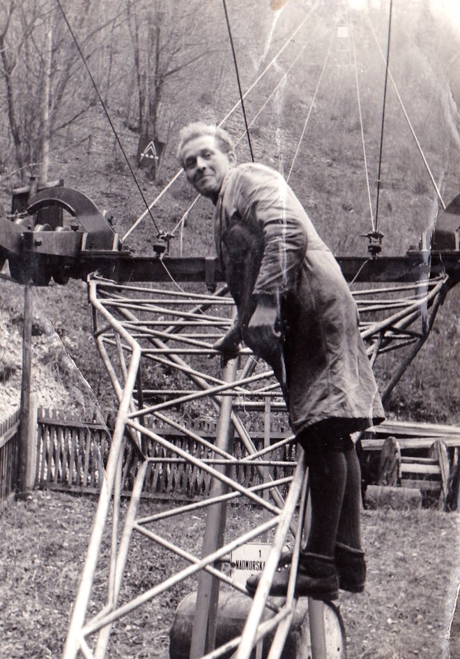 Peter Slatnar je prvič pognal kolesje žičnice pred skoraj 60 leti. FOTO: Osebni arhiv Petra Slatnarja