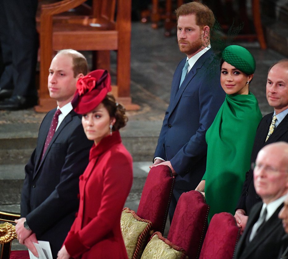 Fotografija: Princ Harry in Meghan ter princ William in Kate. FOTO: Pool Reuters