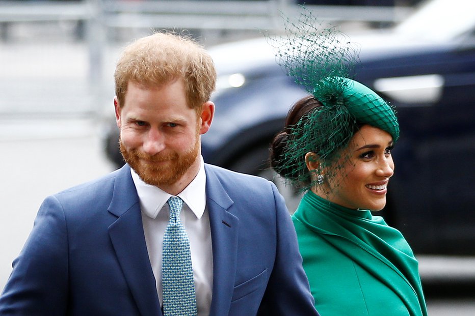 Fotografija: Harry je dal prednost Meghan in Archieju pred kraljevskimi dolžnostmi. FOTO: Reuters