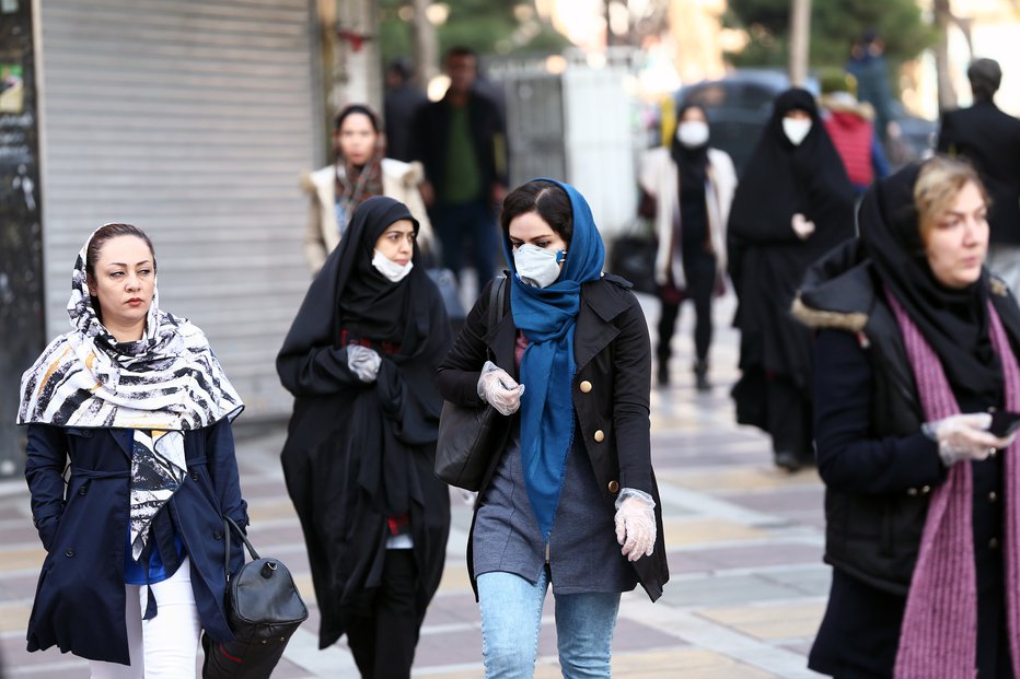 Fotografija: V Iranu so prvo smrtno žrtev covida-19 potrdili 19. februarja. FOTO: Wana News Agency, Via Reuters