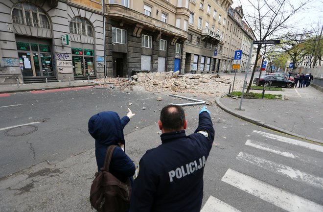 Zagreb po potresu.  FOTO: Antonio Bronic Reuters