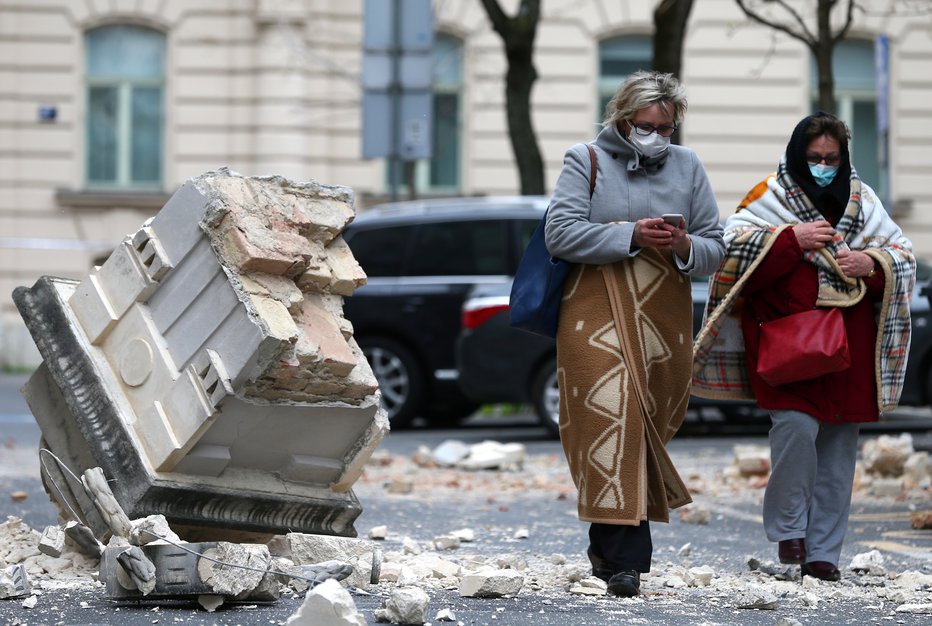 Fotografija: Potres v Zagrebu. FOTO: Antonio Bronic, Reuters