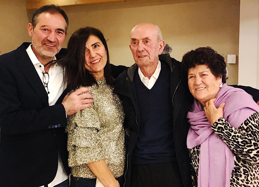 Fotografija: Trije člani družine Coronica so v puljski bolnišnici, oče Ottaviano (drugi z desne) je na začetku marca umrl.