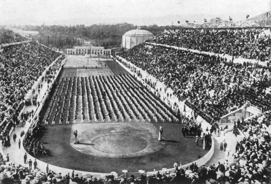 Fotografija: Olimpijske igre 1896 so se začele 6. aprila na novem stadionu v Atenah. FOTO: Arhiv MOK