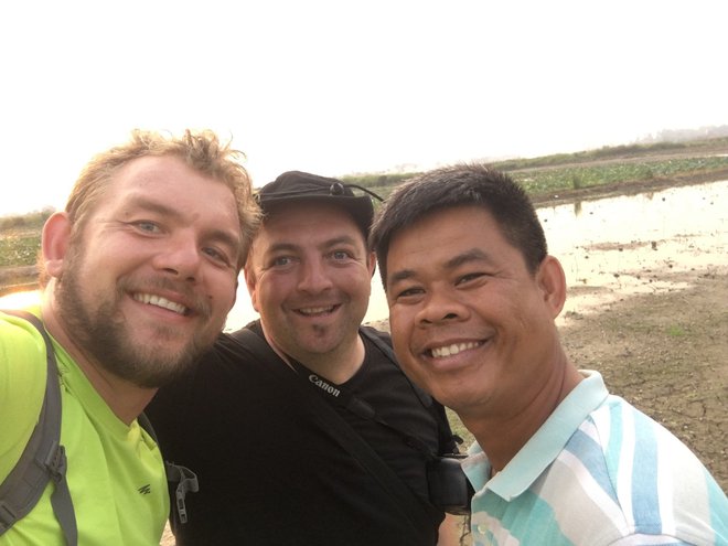 Jernej Rajh, Danijel Zorko in voznik tuktuka iz Kambodže