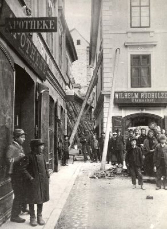 Potres v Ljubljani leta 1895. FOTO: Delo