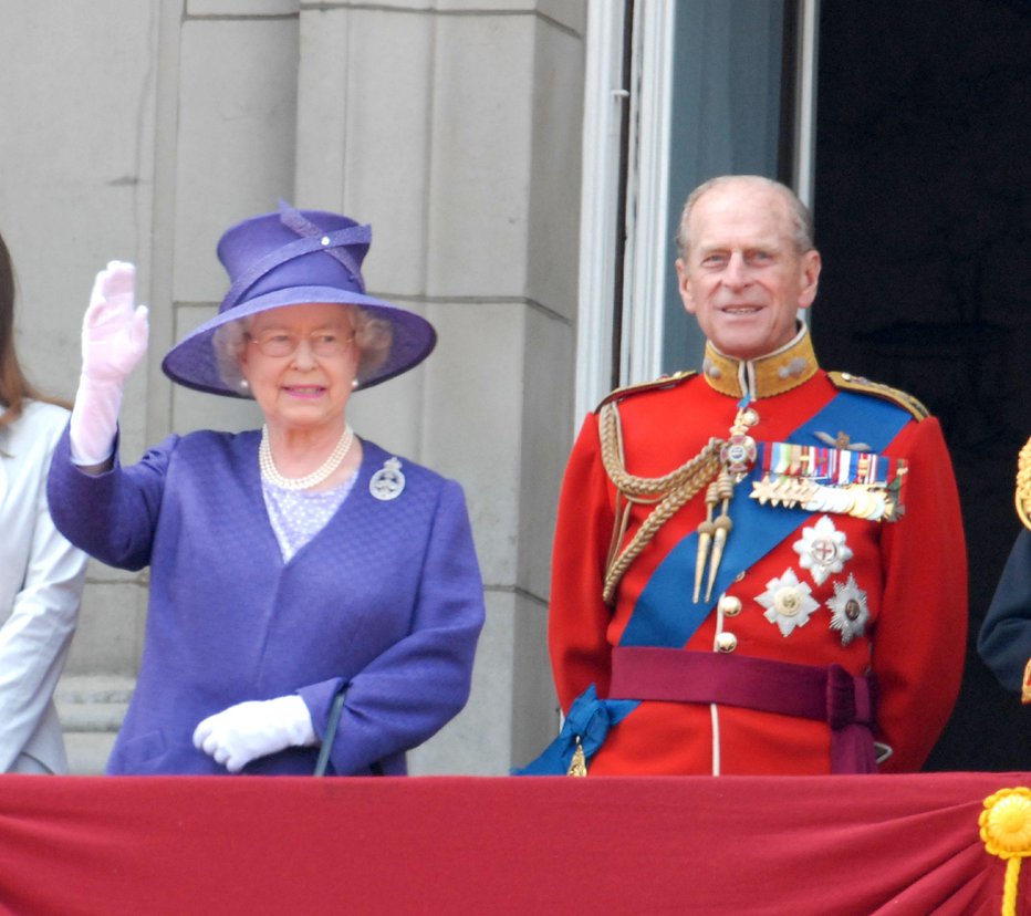 Fotografija: Tudi kraljica Elizabeta II. je v samoizolaciji.
