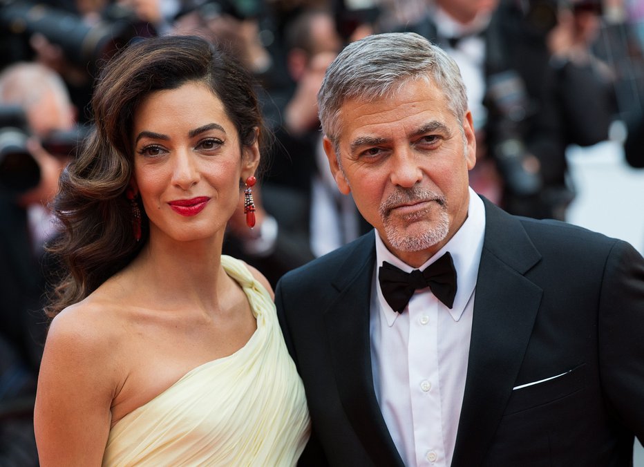 Fotografija: Poleg vile v Italiji imata Clooneyjeva še eno v Veliki Britaniji. FOTO: Shutterstock