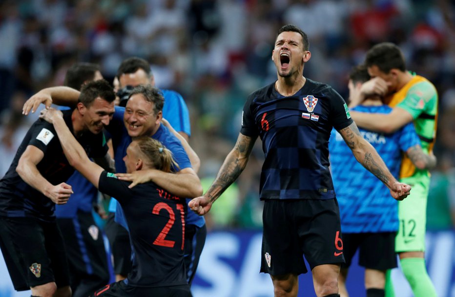 Fotografija: Dejan Lovren se je poleti veselil največjega uspeha hrvaškega nogometa. FOTO: Reuters
