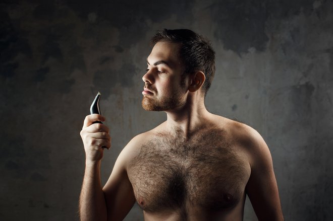 Tudi moški poiščejo pomoč dermatologa zaradi moteče poraščenosti. FOTO: Guliver/Getty Images