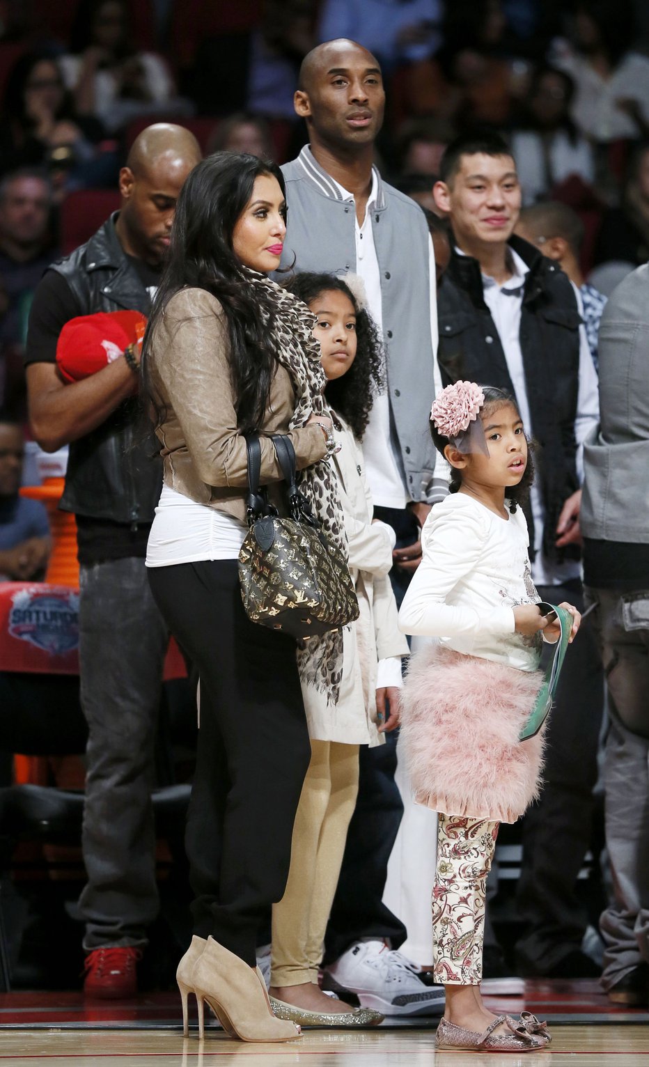 Fotografija: Kobe Bryant s soprogo Vanesso in otroki. FOTO: Reuters