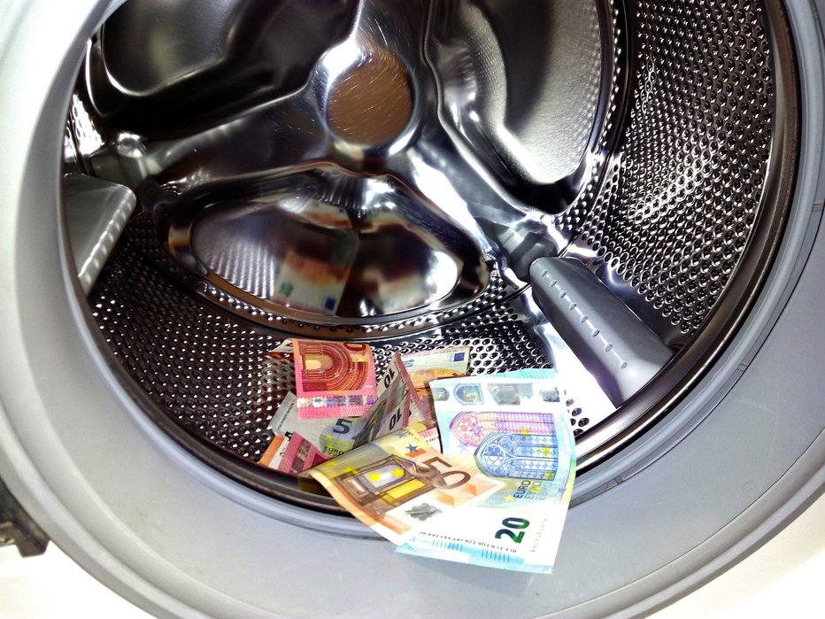 Fotografija: Pranje denarja. FOTO: Pixabay
