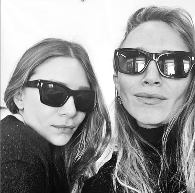 Mary-Kate je zdaj pri sestri dvojčici Ashley. FOTO: Instagram