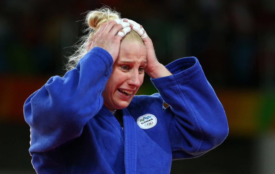 Fotografija: Ana Velenšek še sama ni mogla verjeti, kaj ji je uspelo na olimpijskih igrah v Riu de Janeiru. FOTO: Reuters